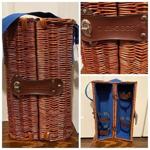 NWT Grey Goose Wicker Wine Bottle and Glass Picnic Carrier Blue Fabric Strap